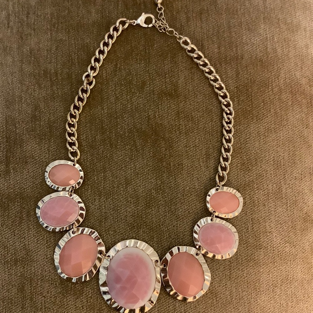 Peach statement necklace